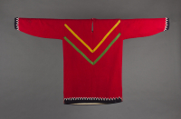 Angoon%20artist%2C%20%3Cb%3E%3Ci%3E%20Shirt%3C%2Fi%3E%3C%2Fb%3E%2C%20ca.%201900%2C%20wool%20cloth%2C%20glass%20buttons%2C%20and%20glass%20beads%2C%20Collection%20of%20the%20Portland%20Art%20Museum%2C%201997.27